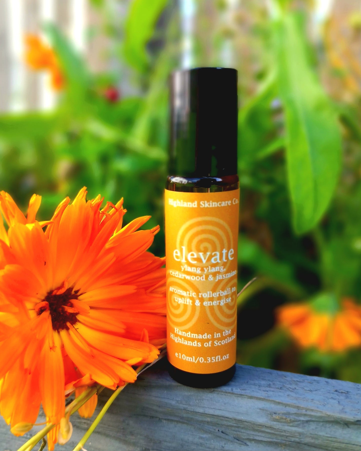 Elevate - Aromatic rollerball to uplift & energise 10ml
