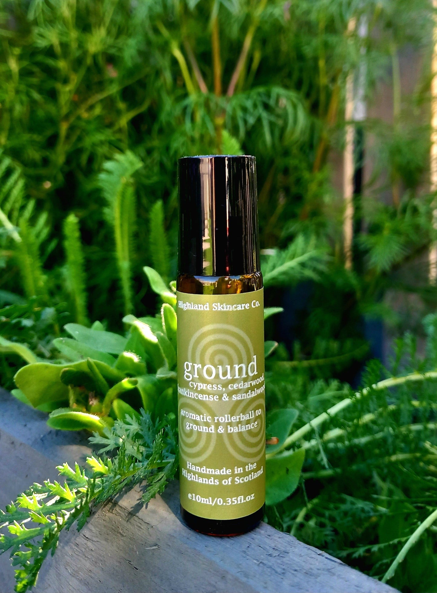 Ground - Aromatic rollerball to ground & balance 10ml